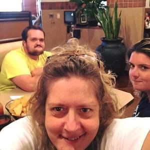 Meet your Posher, Amie